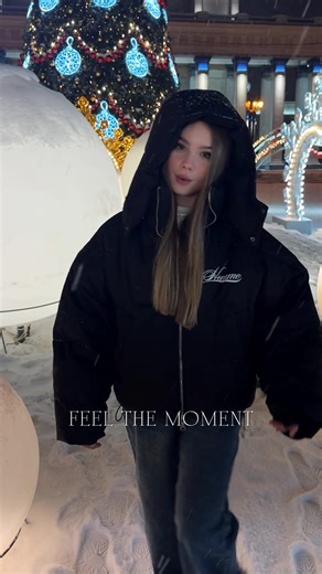 Осталось не так много времени, чтобы насладиться праздничной атмосферой.❄️🎄Снимайте видео под мои песни и отмечайте меня!