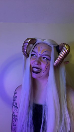 He really just accepts it at this point lol #cosplay #cosplayer #fantasy #cosplayreaction