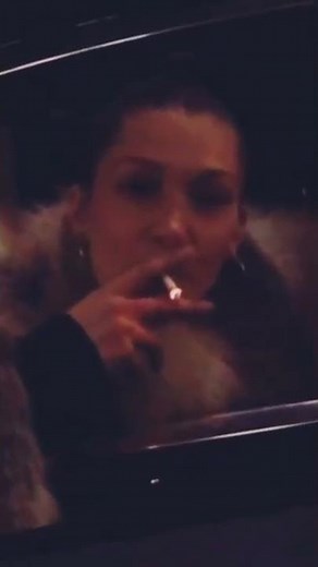#bella#hadid#smoke#smoking#model#viral#shorts#video#edits#editing#edit#gigi#status#fashion#love