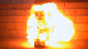 A video shot with a high-speed camera shows what will happen if Minecraft's creeper explodes in life-size size