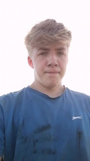 Can't bate covering the pit 😭☺️#silage2k20 #firstcut #fyp