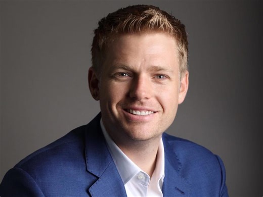 4 mistakes job seekers make when interviewing, according to a negotiation coach