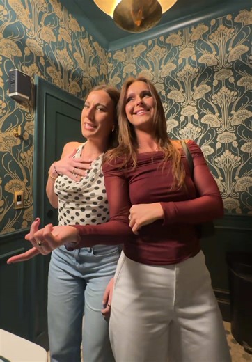 Piano Bar: A Perfect Girls Night Out Experience