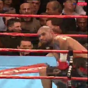 📅ON THIS DAY: Mayweather v Corrales ⏪In 2001 Floyd Mayweather put on a dazzling display against Diego Corrales at the MGM Grand✨ | Sky Sports Boxing