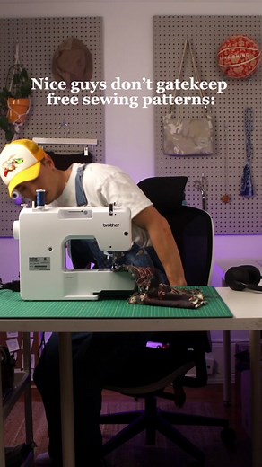 Free Sewing Patterns Tutorial for Beginners | Garment Bag, Waway Cap & More