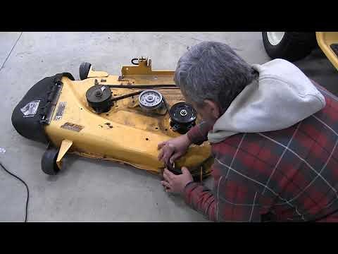 Cub Cadet LGTX1054 deck repair/refurbishment, new deck belt/deck install and first mow in 4 years!