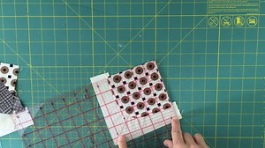 200K views · 1.5K reactions | This week something a bit different: adding rounded corners to any block! I've used a bow tie bock to demonstrate but it will work with other blocks too. This is the full 3 minute tutorial: https://youtu.be/lvITNxy7DUM And the blog post: https://mypatchwork.wordpress.com/2016/07/28/quick-and-easy-bow-tie-quilt-block-with-rounded-corners | TeresaDownUnder | Facebook