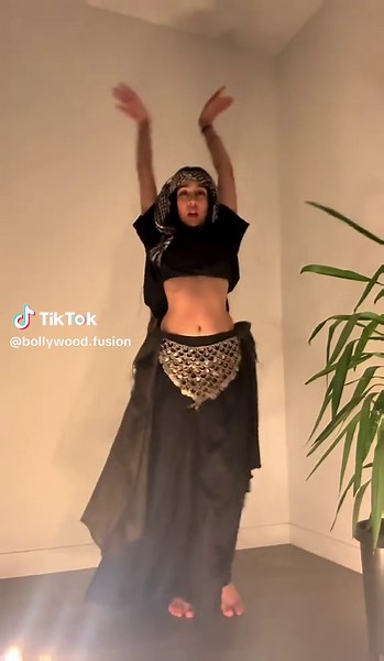 My Style of Akshay Khanna’s entry!! 🔥🔥 . . I LOVE THIS SONGGG!!!! . . . #tiktok #fyp #choreography #bellydance #dhurandhar