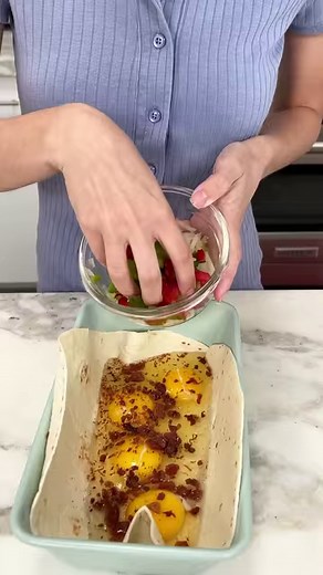 1.5M views · 8.1K reactions | Quick & easy breakfast #recipes #easyrecipes #breakfast #recipe #eggs | Justine Kameron | Facebook