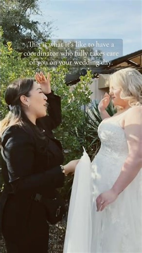 Las Vegas Wedding Planner Final Touches Before the Bride Walks Down the Aisle