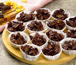 Chocolate cornflakes cakes: the simple bites that the whole family will love