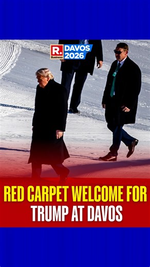 US President Donald Trump received a red carpet welcome upon his arrival in Davos, stepping off Marine One and heading to the World Economic Forum. #DonaldTrump | #WorldEconomicForum | #davos | #RepublicWorld | Republic