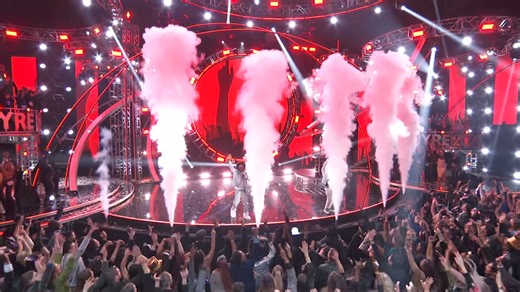 Everybody's hands go UP for Ludacris and 2024 🙌 More #RockinEve performances coming up on ABC! | Dick Clark's New Year's Rockin' Eve