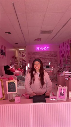 Nails & Blinks Salon 🩷 on Instagram: "This is how I used to charge when I was home based & I honestly hate having to break down a whole set. No client wants to sit there and wait for a quote, we just want a price to book an appointment! This gives techs more freedom for designs and doesn’t limit the clients to their lengths because honestly? Shorter nails are harder than long nails 🫣 Only for acrylic full sets. NO GEL X due to the application process. Tier system begins February 2nd. If you al