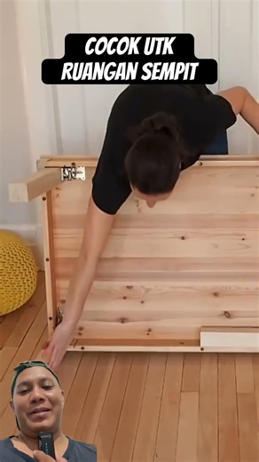 Table with foldable legs #shorts #diy #craft #carpentry #construction