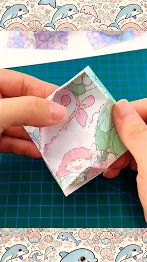 💯 An origami box with a flat bottom