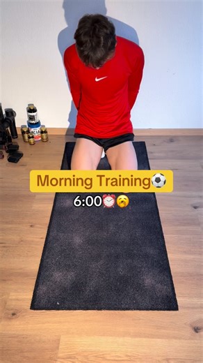 Maksym Bochan on Instagram: "Train with Me🥷🏽#football #training #athome #morningroutine #fyp"
