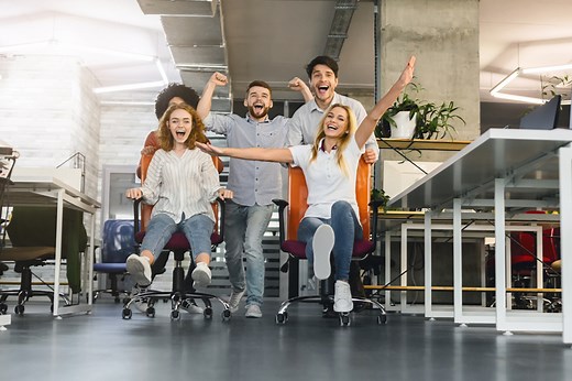 研修に適したコミュニケーションゲーム31選！メリットや実施の流れも紹介 | 謎解きコンシェルジュ