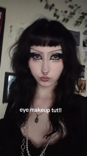 Goth Eye Makeup Tutorial