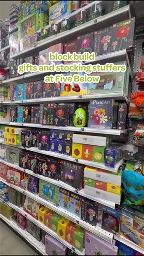 these block build sets are the easiest way to give the best gift this holiday...especially when the flower sets are 2 for $5 🧱🎁💸 @findandshopwithlea #fivebelowfinds #blockbuilds #collectibles #christmasshopping #christmasdeals