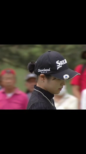 尾関彩美悠のゴルフスイング | スローモーションJLPGA女子プロゴルファー