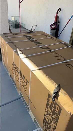 Assault Fitness treadmill unboxing #youtubeshorts