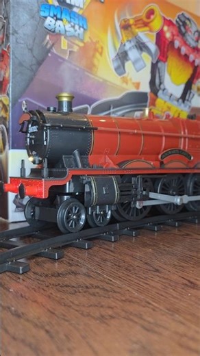 ASMR TRAIN SOUNDS - Lionel Hogwarts Express Train Set (Harry Potter)