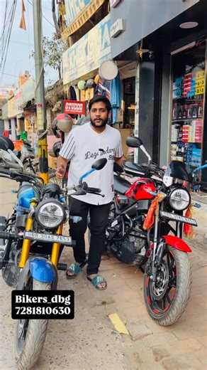 Bikers | Brand New Yamaha XSR155 just arrived 🔥 Two stunning colors – Red ❤️ & Blue 💙 Both bikes are fully accessorized and heavily modified 😎... | Instagram