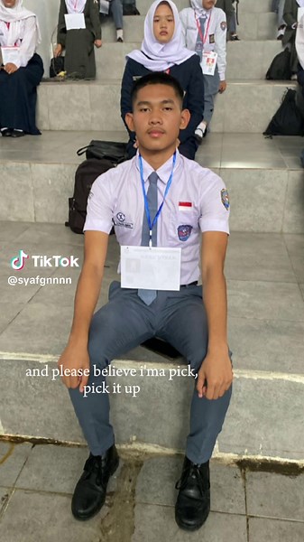 Foto Keren Paskibraka: Template dan Edit IG