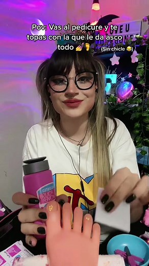 ASMR Pedicure Roleplay: Un viaje relajante al salón de belleza