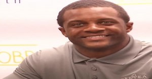 Packers' Randall Cobb releases cookbook