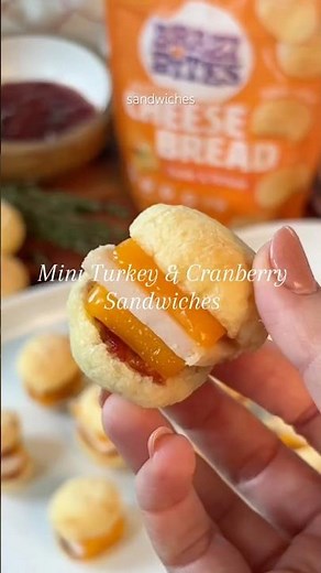 Mini Turkey Cranberry Sandwiches- The BEST holiday appetizer