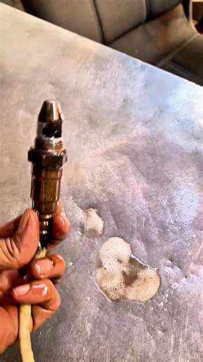 Oxygen sensor cleaning #fblifestyle | Upgraded Mechanic