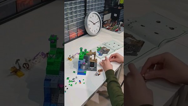 Day 18 of building a LEGO set every day