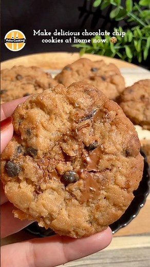 Homemade Chewy Chocolate Chip Cookies 🍪 #food #cookies #youtubeshorts #cooking #viral