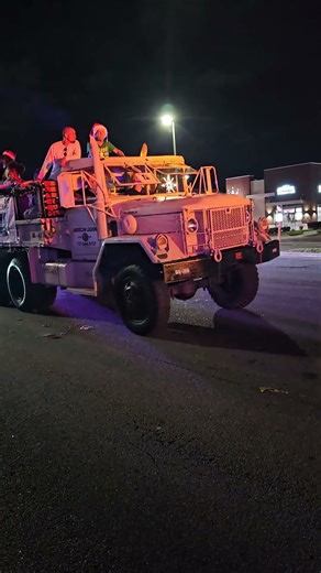 Pinellas Park Christmas Parade (Live 12/13/25)
