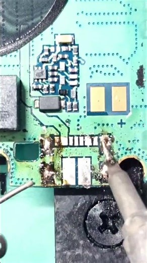 Samsung Keypad Not Charging? 🔋 Fix!#shorts #MobileRepair