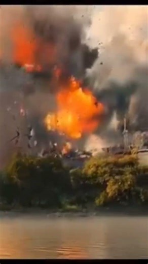 The Avengers Compound Explosion Was REAL?! 🤯 | Endgame Behind the Scenes #marvel #shortfeed #fyp