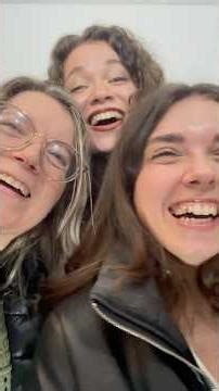 Photobooth trend gone wrong #photobooth #trend #photoboothpics #viral_videos #funnyvideo