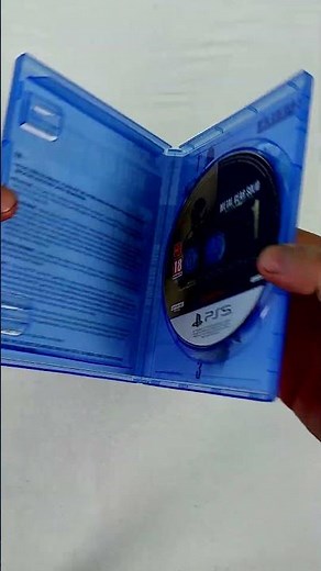 Unbixing Metal Gear Solid Master Collection Volume 1 PS5