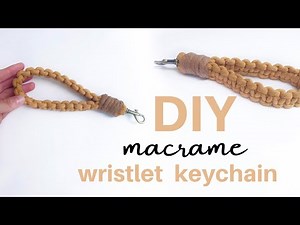 DIY Macrame Wristlet Keychain | EASY HANDMADE GIFT IDEA!