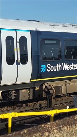 Clapham junction madness 😳