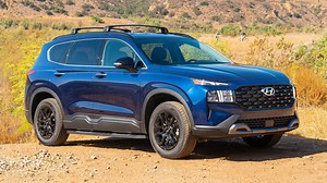 2022 Hyundai Santa Fe XRT Tries for an Off-Road Look