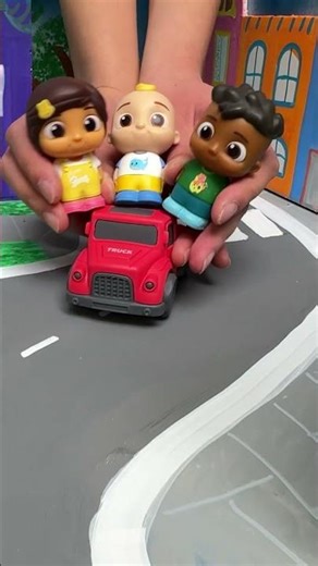 Mission Pompiers avec les Amis! 🚒