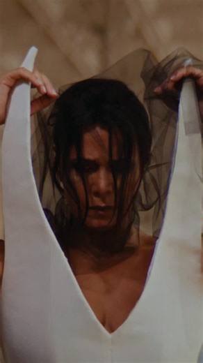 Oh yes… it’s ‘Caruso’, coming October 15 | 12PM (CET) ❤️ One of the most beautiful Italian songs ever written. 🇮🇹 We filmed the music video in Italy, and it will premiere on my YouTube channel. A timeless melody about love, loss, and the power of the human voice… I can’t wait for you to see it. 🌹 Represented by @starsandmore_official #yasminlevy #caruso | Yasmin Levy