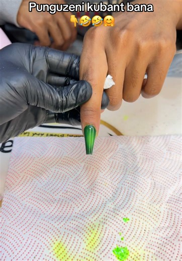 Master Airbrush Techniques for Stunning Nail Designs