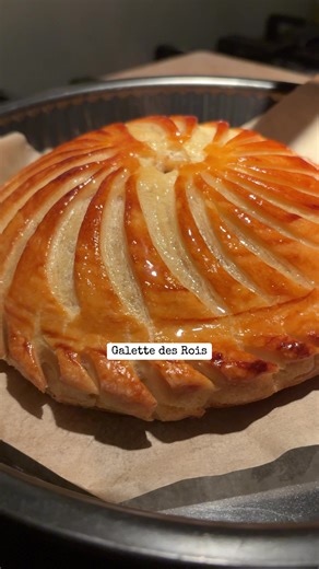 Making Galette des Rois with Simple Puff Pastry