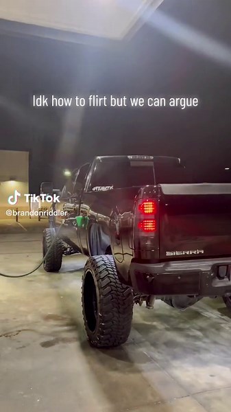 Mastering the Art of Playful Banter: Tips for Engaging Conversations