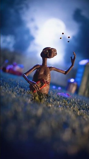 "Alien" (21 of 31) | Halloween Stop-Motion Marathon #actionfigures #extraterrestrial #stopmotion