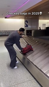 Carry ons Checked bags濫 | Easyvacpack | Facebook